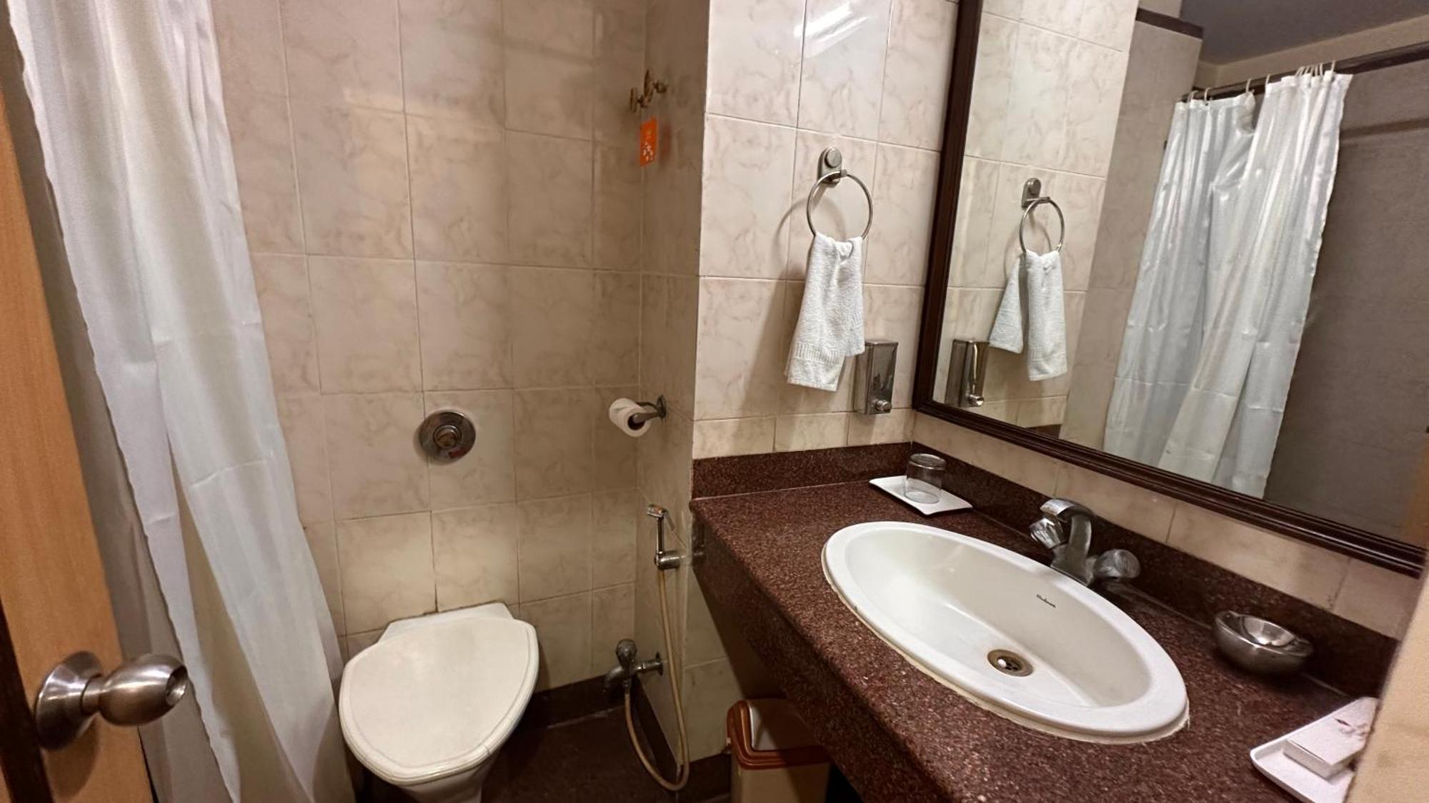 Hotel Sriyash Regency Bhāgalpur エクステリア 写真